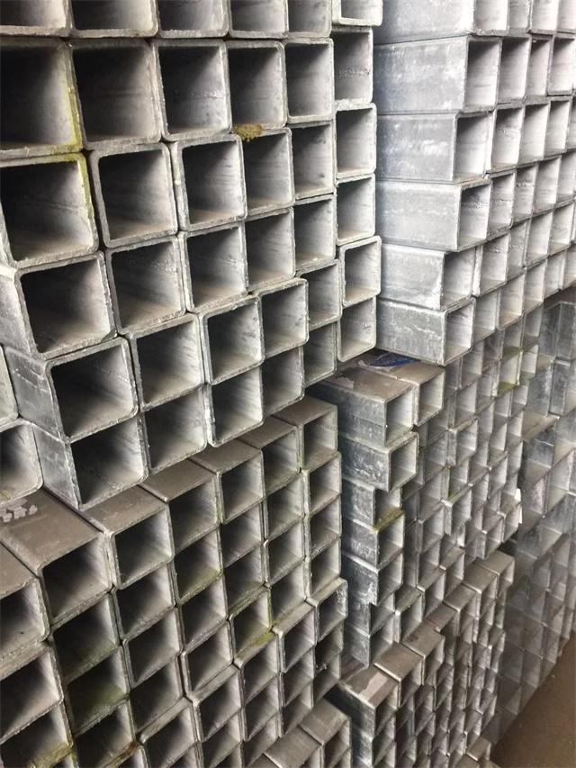 低合金 Q355B 盐边盐边盐边镀锌无缝方管 工程专用无缝盐边盐边盐边镀锌方管 低合金 Q355B 盐边盐边盐边镀锌无缝方管 工程专用无缝盐边盐边盐边镀锌方管